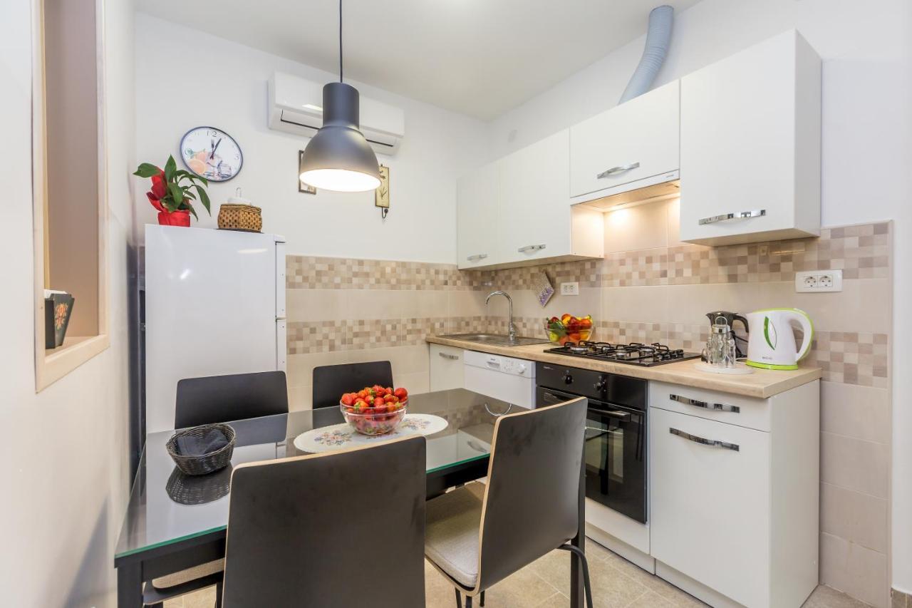 Kozala Apartment Fiume Esterno foto